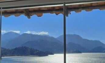 Imagem 2: Casa de praia com vista mar