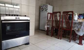 Imagem 5: 2 casas e 2 lojas, em lote de 360m?, bairro Maria Goretti, Belo Horizonte/MG