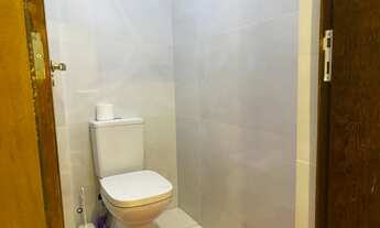 Imagem 5: Duas Casas para venda sendo uma casa 3 quartos e a outra de 2 pavimentos com poço para ele