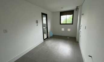 Imagem 7: Apartamento Amplo com 4 Suítes, 3 Vagas de Garagem e H. Box em Clube Residence no Córrego