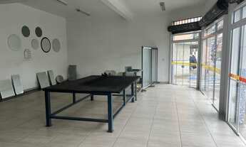 Imagem 7: Salão Comercial para Locação em Suzano, Centro, 1 banheiro