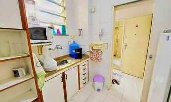 Imagem 3: Apartamento para Venda em Rio de Janeiro, Copacabana, 2 dormitórios, 2 banheiros, 1 vaga