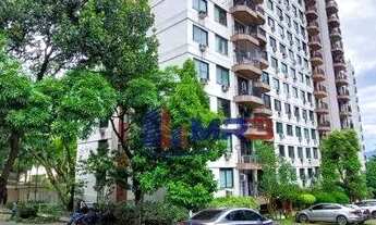 Imagem: Apartamento de leilão com 3 quartos à