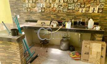 Imagem 6: Casa com 3 quartos - Bairro Parque das Laranjeiras em Goiânia