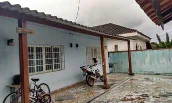 Imagem: Casa no litoral com 2 dormitórios, em Itanhaém/SP