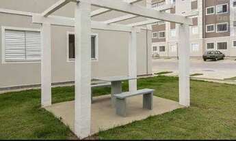 Imagem 11: Apartamento repleto de armários