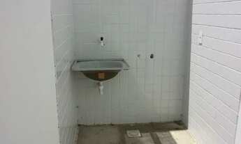 Imagem 6: Alugo Apto Estilo Kitnet no Bairro do Catolé - Com Garagem