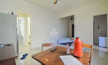 Imagem 2: Excelente Apartamento. Sala Dois Quartos com Dependência Completa. Próximo ao metrô Afonso