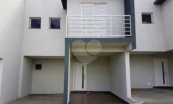 Imagem 3: Sobrado em condomínio