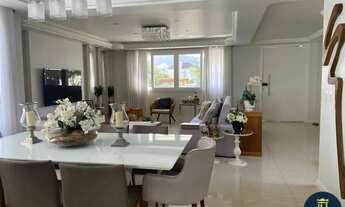 Imagem 3: Casa para Locação em Florianópolis, Jurerê, 3 dormitórios, 3 suítes, 5 banheiros, 4 vagas