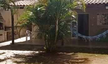 Imagem 2: ARNIQUEIRAS: Casa tradicional 3qtos/St, solta no lote, 400m2, cond/localiz.top! QUITADA TE