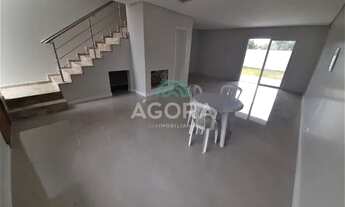 Imagem 3: Sobrado para venda tem 142 metros quadrados com 3 quartos em Igara - Canoas - RS