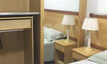 Imagem 4: Apartamento mobiliado com 54m², 2 dormitórios, sacada e 1 vaga próximo à Berrini