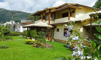 Imagem 2: Casa em Condomínio para Venda em Teresópolis, Alto, 4 dormitórios, 4 suítes, 4 banheiros