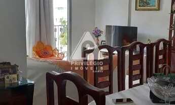 Imagem 7: Apartamento à venda, 3 quartos, 1 suíte, 2 salas, 2 varandas, área de serviço, 3 banheiros