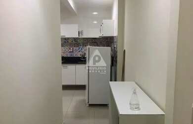 Imagem 5: Quarto e Sala - Posto 5 - Copacabana, RJ