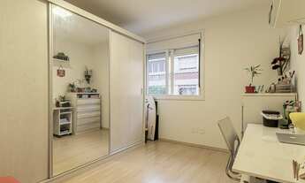 Imagem 6: Apartamento para venda com 66 metros quadrados com 2 quartos em São João - Porto Alegre