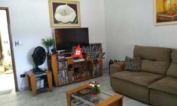 Imagem 7: Casa Isolada a venda, 04 dormitórios, com pisicna e churrasqueira!!