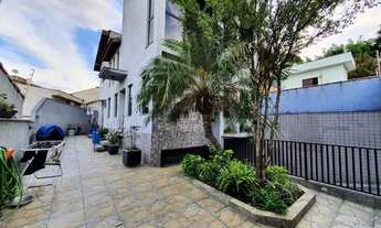 Imagem: Sobrado com 3 dormitórios com 226 m²