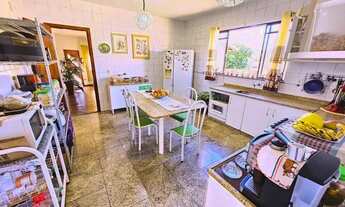 Imagem 6: Casa Linear com Armários Planejados - BH - Santa Amélia - 4 Quartos (2 Suítes) - 5 Vagas