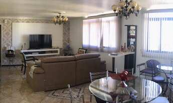 Imagem 3: Apartamento para aluguel e venda possui 205 metros quadrados com 3 quartos