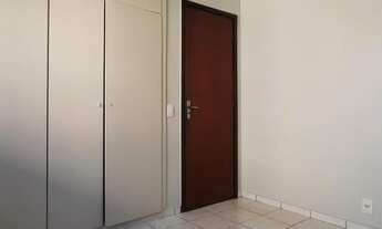 Imagem 5: Apartamento com 02 quartos com armários com garagem na Vila Flóes, Goiânia-GO