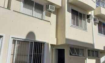 Imagem: Excelente Casa Triplex - Pechincha