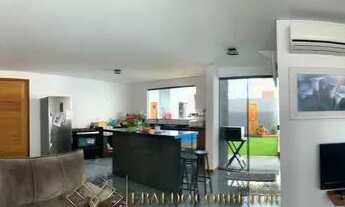 Imagem 5: Casa para Venda em Florianópolis, Canasvieiras, 4 dormitórios, 1 suíte, 2 banheiros, 2 vag