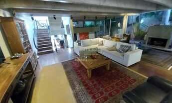 Imagem 4: Linda, espaçosa e em rua nobre! Próximo ao Hospital Albert Einstein!! Morumbi!!!