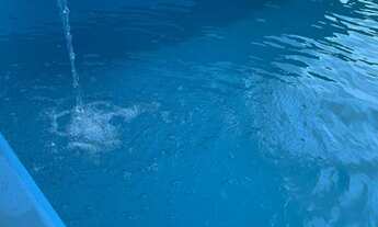 Imagem: Alugo para festas espaço de lazer com piscina