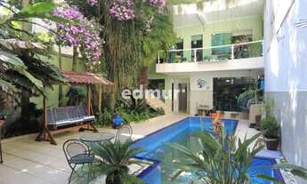 Imagem 1: SOBRADO no bairro Vila Floresta com 442m². 3 dormitórios e 3 vagas. Confira