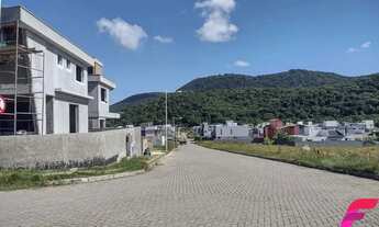 Imagem 3: Casa 3 Quartos com 3 Suítes e 204m² - Rio Tavares