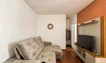 Imagem 3: Quarto e sala em prédio com elevador e bem localizado para venda