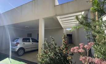 Imagem 3: Casa Acabamento excelente Vale do sol