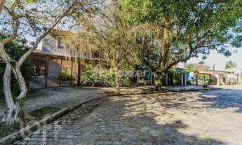 Imagem 7: Vendo Excelente casa 3 quartos 2 suítes 3 garagens com 356m² privativos no Bairro Ipanema