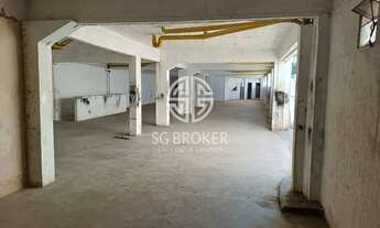 Imagem: Galpão com loja para locação na Estrada