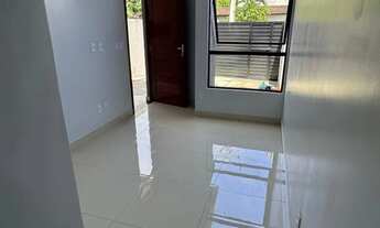 Imagem 2: Casa no Valentina com 2 quartos, sendo 1 suíte