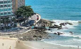 Imagem: Apartamento à Venda na Pitangueiras no