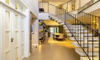 Imagem 2: Casa à venda com 5 quartos no Vista Alegre em Curitiba