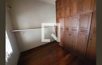 Imagem 5: Casa à Venda - Colégio Batista, 3 Quartos, 250 m2