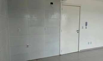 Imagem 7: Apartamento no bairro Cavalhada com 2 dormitórios possibilidade de terceiro com vaga e inf