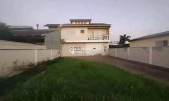 Imagem: ALUGA AMPLO SOBRADO COM 04 QUARTOS 02 SUÍTES