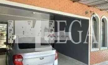 Imagem: Casa com 3 dormitórios à venda, 200 m²