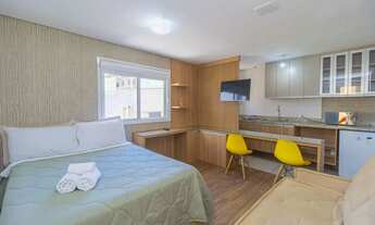 Imagem: Studio mobiliado com sacada no Centro