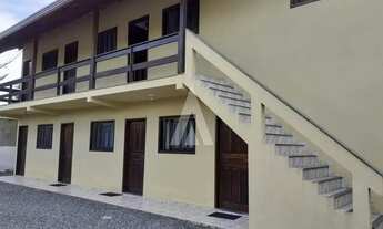 Imagem: Casa com kitnetes à venda no bairro Santo