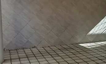 Imagem 5: Oferta de venda de uma bela casa em Tirol!