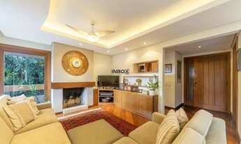 Imagem 3: Amplo Apartamento de 3 Dormitórios, Suíte, Lareira, Churrasqueira e 2 Vagas