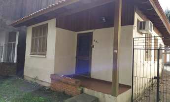Imagem 2: Casa com 03 quartos no Bairro São Pedro em Porto Alegre