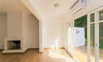 Imagem 4: Imóvel para aluguel tem 191 metros quadrados com 3 quartos em Pedra Redonda - Porto Alegre