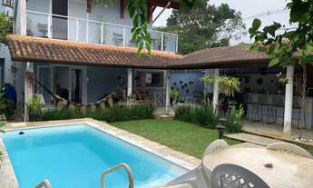 Imagem: Linda Casa à disponível para Locação